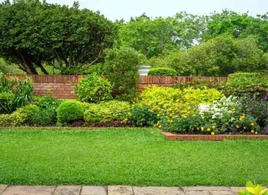 landscaping services Roslyn Heights